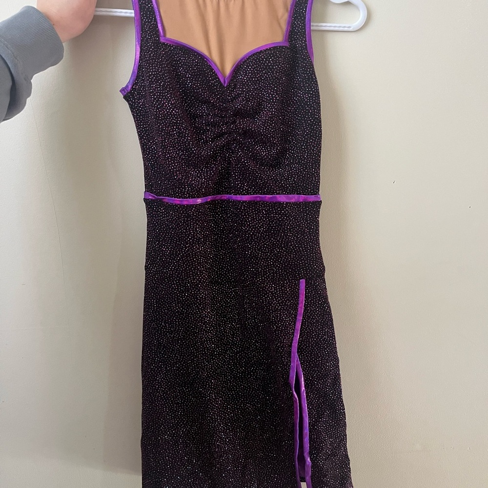Elegant Black and Purple Women's Figure Skating/Dance Dress